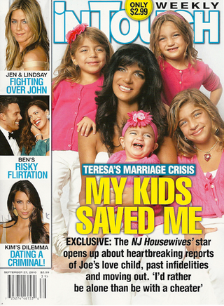 Illustration for article titled This Week In Tabloids: Ashton Cheats On Demi (Again)